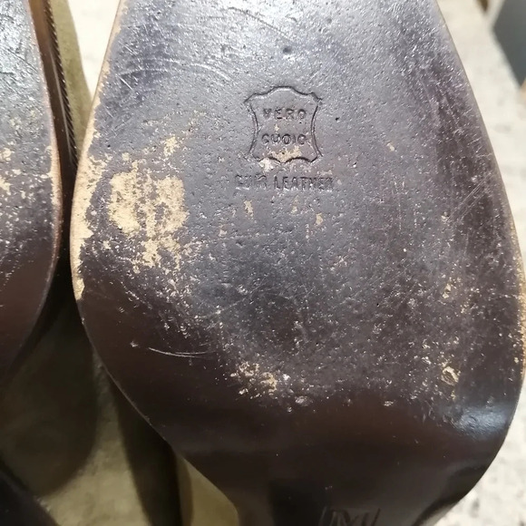 Bruno Magli Suede Italian Vero Cuoio Olive Green Wooden Block Heel Pumps Size 9 - Picture 14 of 16